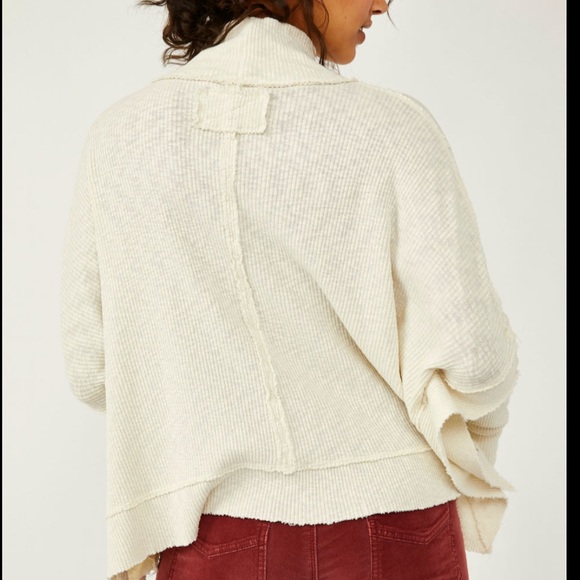 WE THE FREE OVERSIZED PULLOVER - Picture 2 of 3